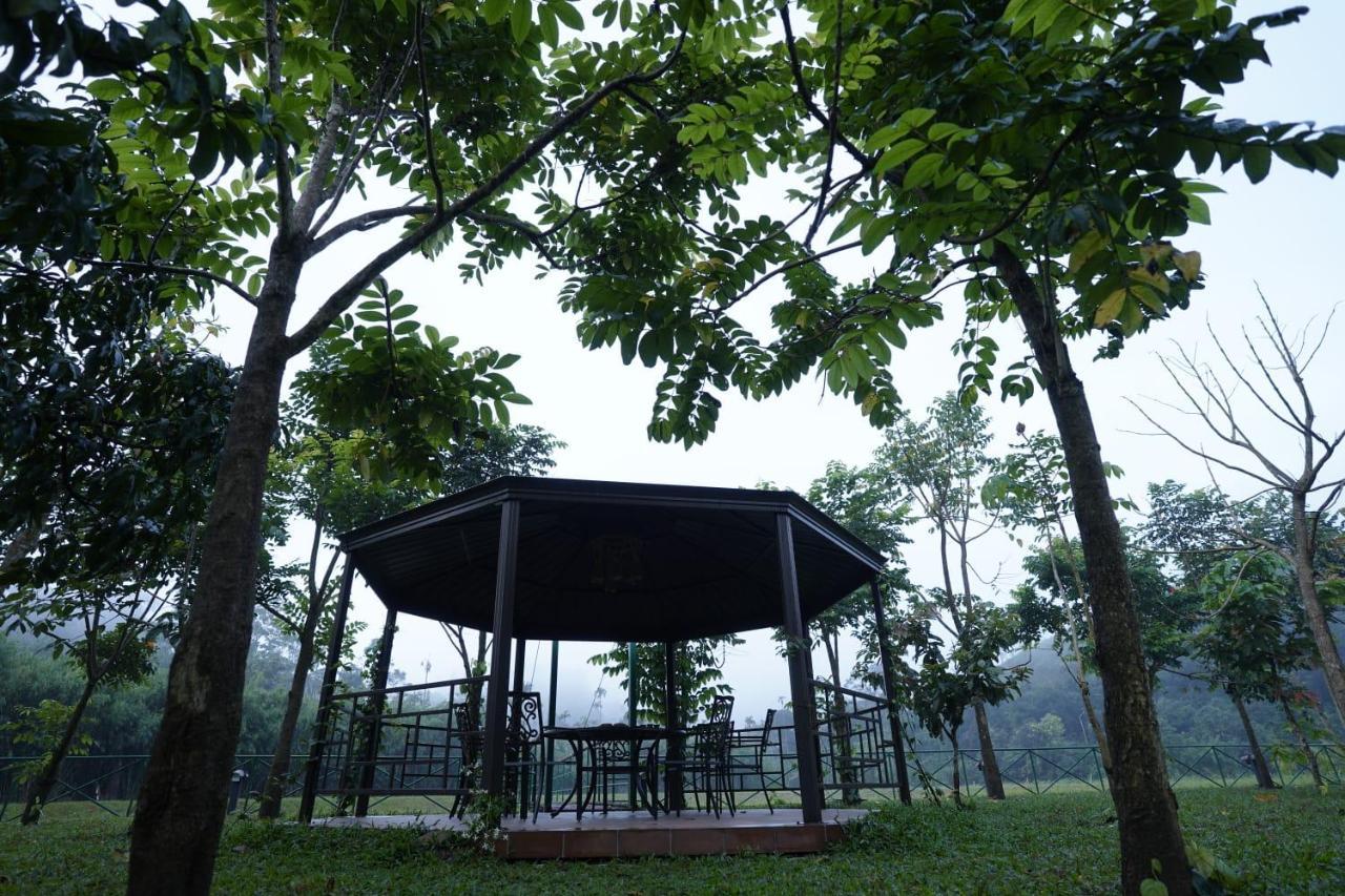 Villa Barsati Ranches à Vythiri Extérieur photo