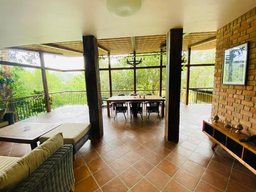 Villa Barsati Ranches à Vythiri Extérieur photo